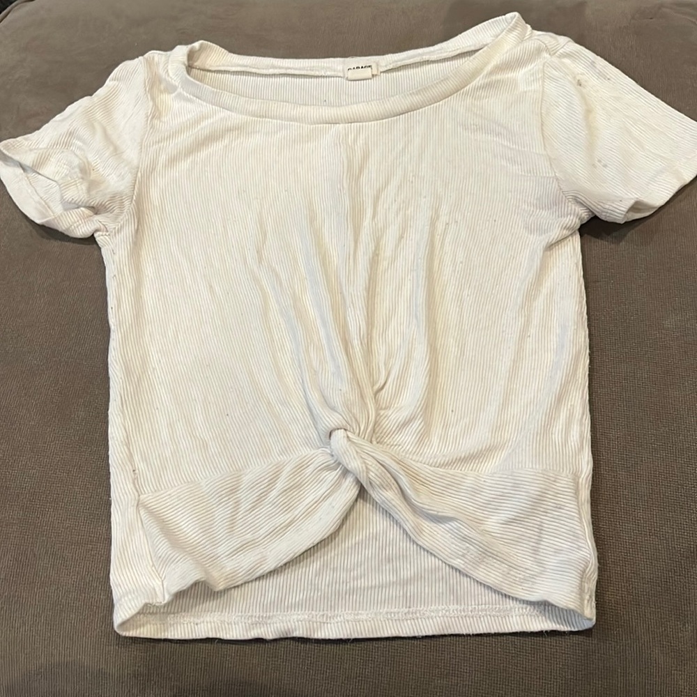 White garage bunged white crop top